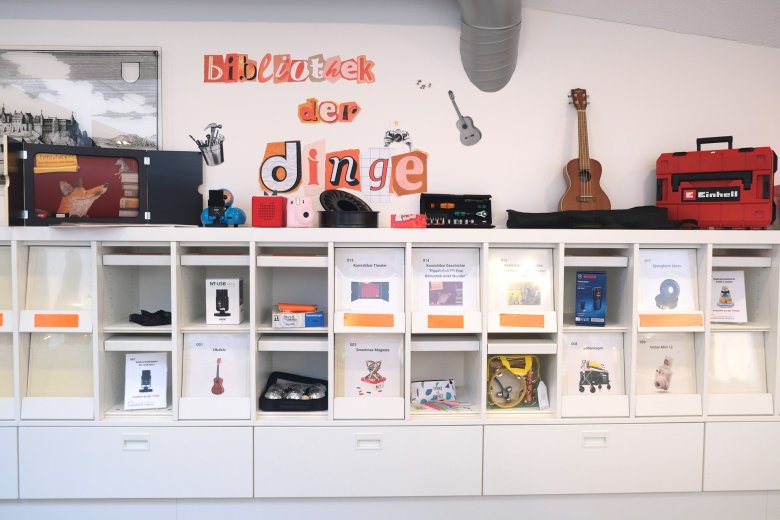 Bibliothek der Dinge